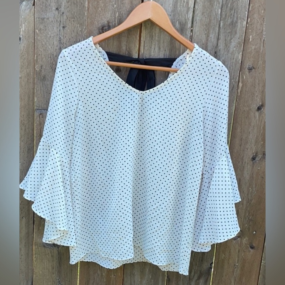Green Envelope women’s long sleeve blouse size small